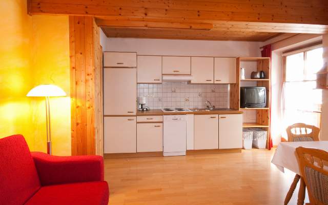 Zum Badesee und der Therme sind es nur wenige Autominuten