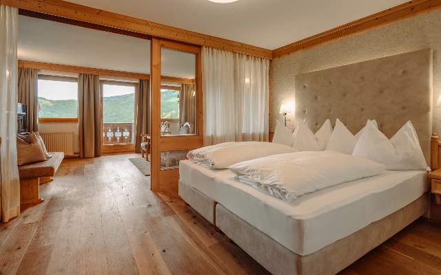 Große und geräumige Zimmer und Suiten für deinen Urlaub im SalzburgerLand
