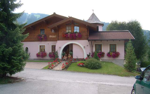 House Carina in Flachau