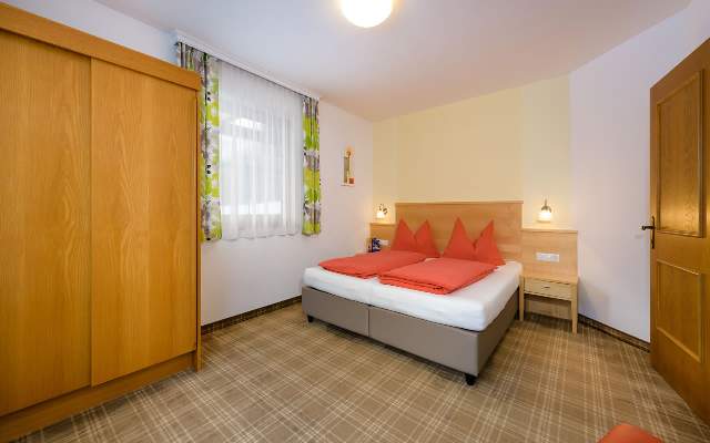 Geräumige und helle Schlafzimmer für Ihren Urlaub in Flachau