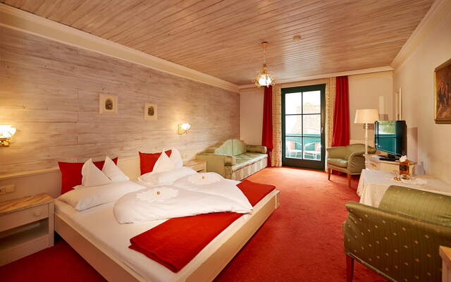 Elegant double room at Hotel Garni Keil