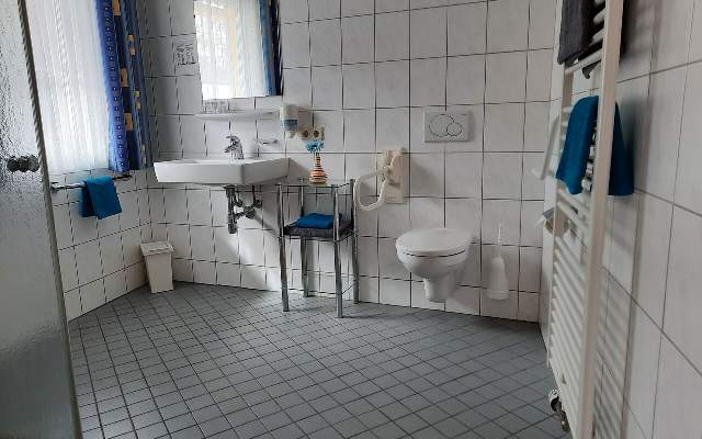 Barrier-free bathroom in the Hotel Hubertus