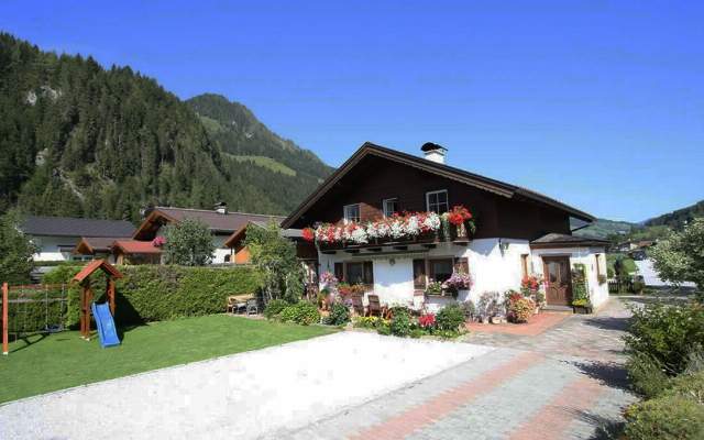 Summer holidays for families in the Kathrin apartment in Kleinarl