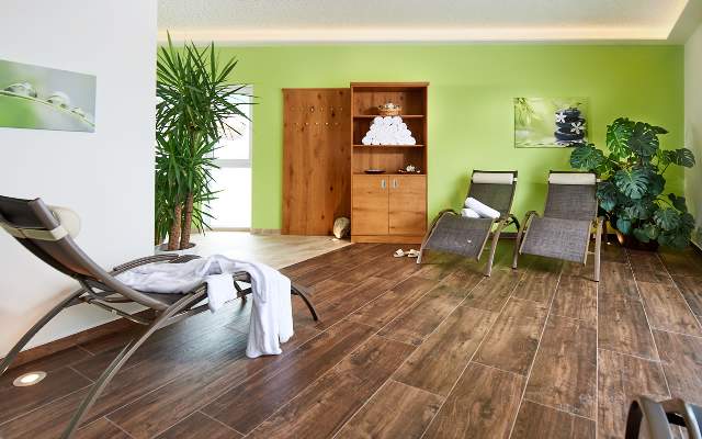 Relaxation room and wellness oasis with sauna and alpine herb sanarium