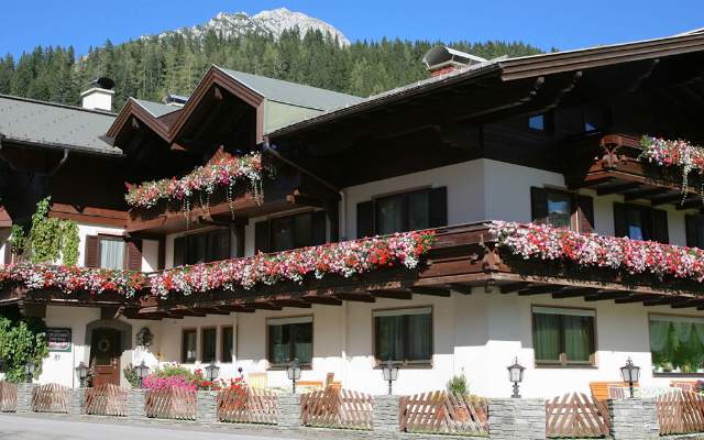 Sommerurlaub in Filzmoos inmitten der Salzburger Bergwelt