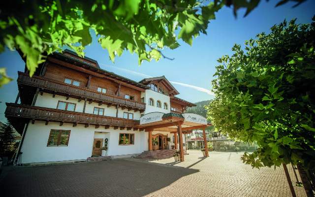 In summer the Hotel Montanara is quiet and sunny in Flachau