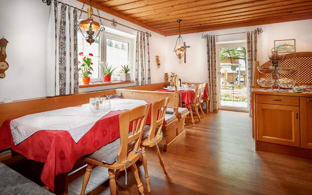 Großer Frühstücksraum