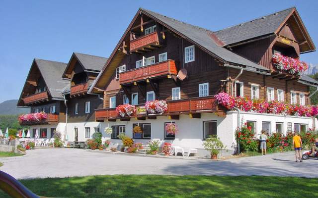 The Hotel Stockerwirt is located in a beautiful place